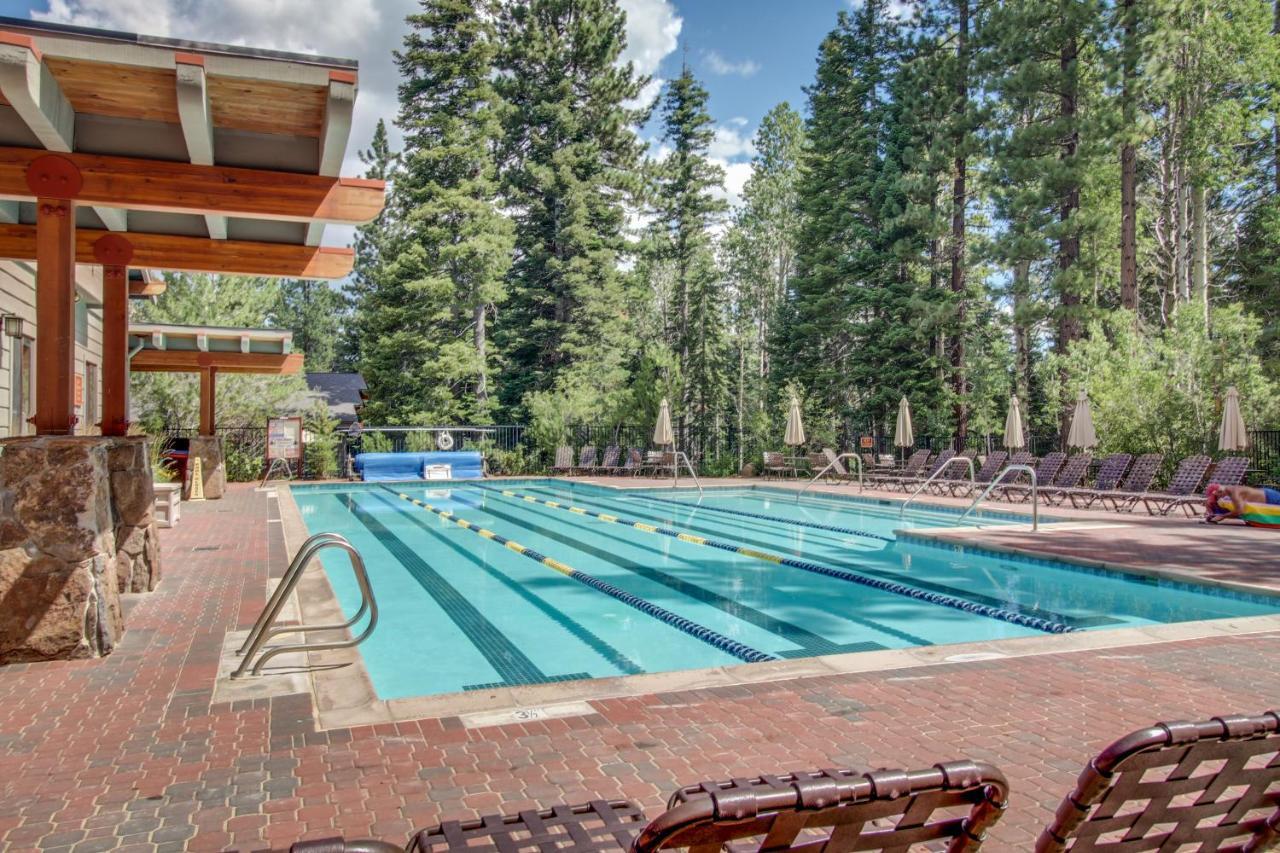 Starry Aspen Grove Hotel Тръки Екстериор снимка